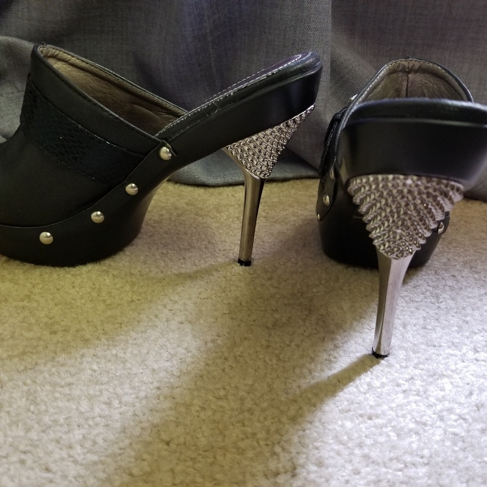 Black Italia Heels